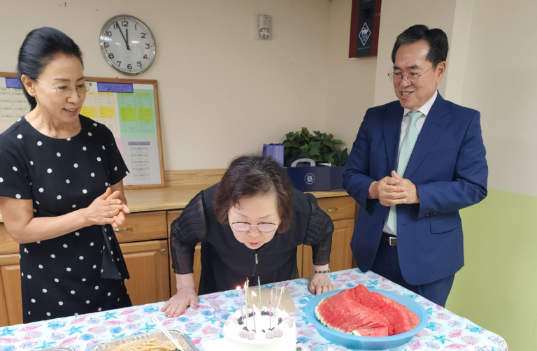 2025.07.27 정금춘 권사 생신 축하 & 허웅/허지인 가정 환송